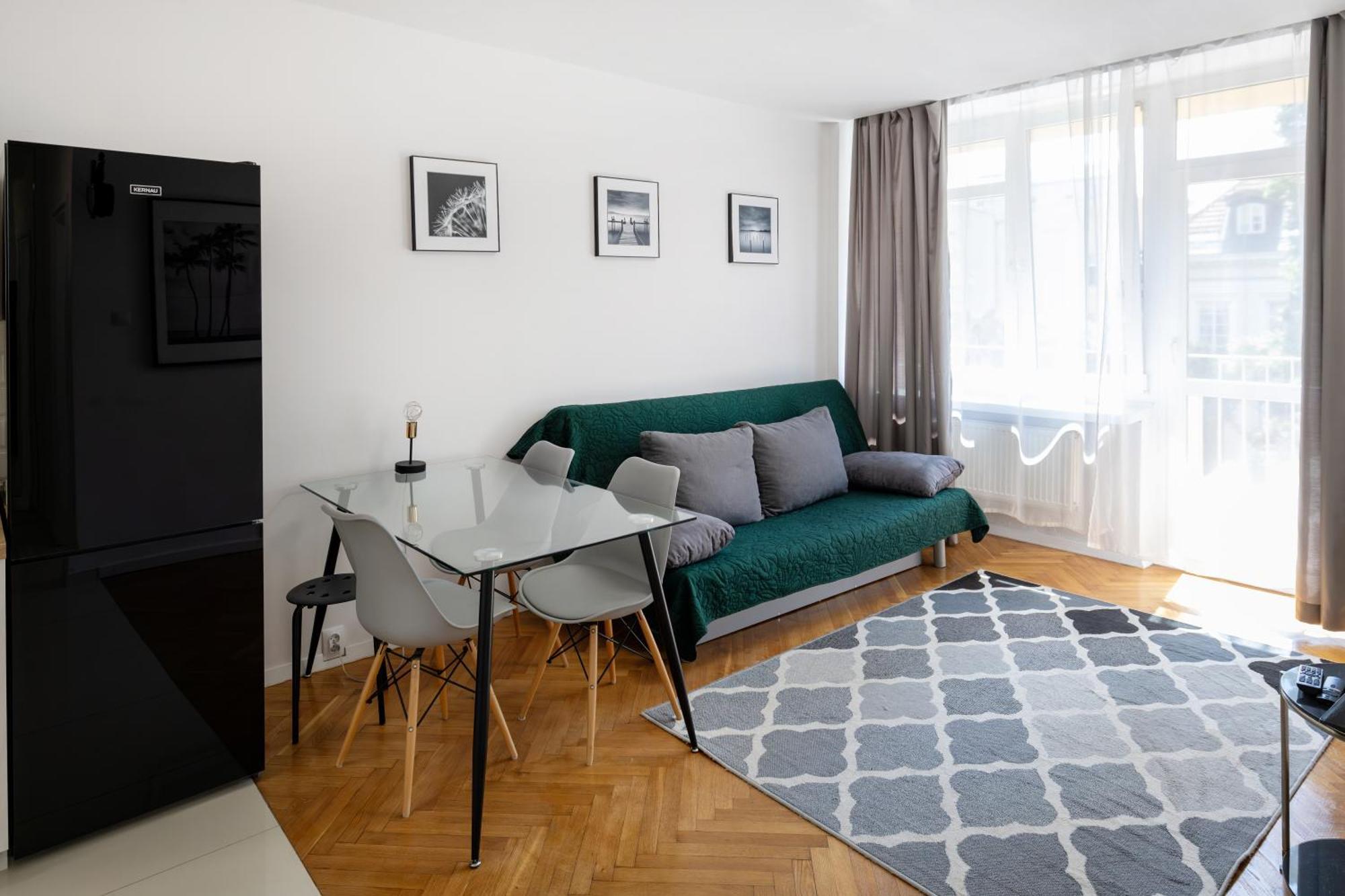 Corazziego Plac Bankowy Apartament *