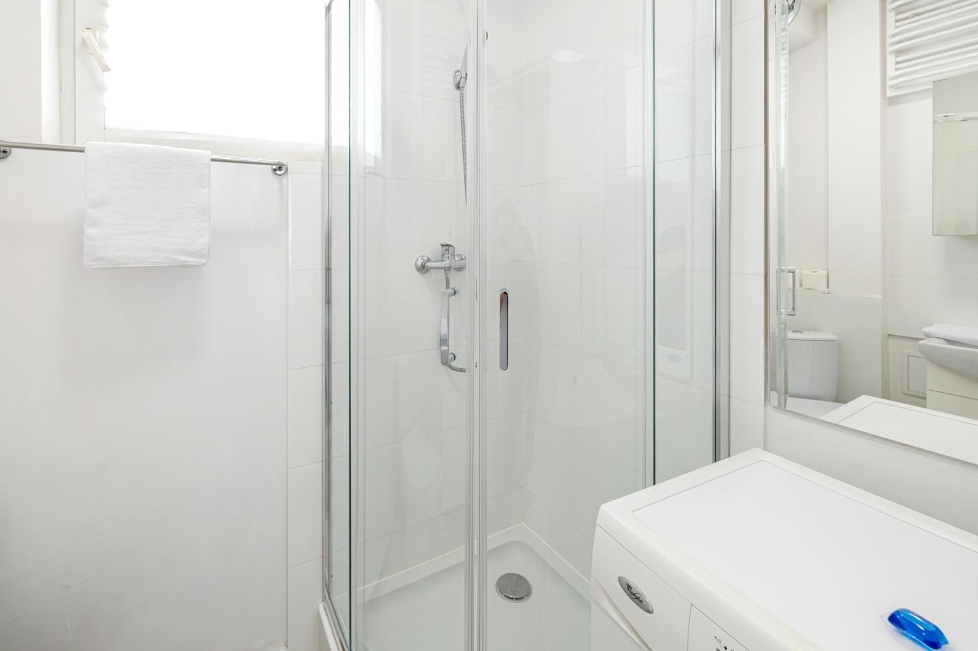 Corazziego Plac Bankowy Apartament